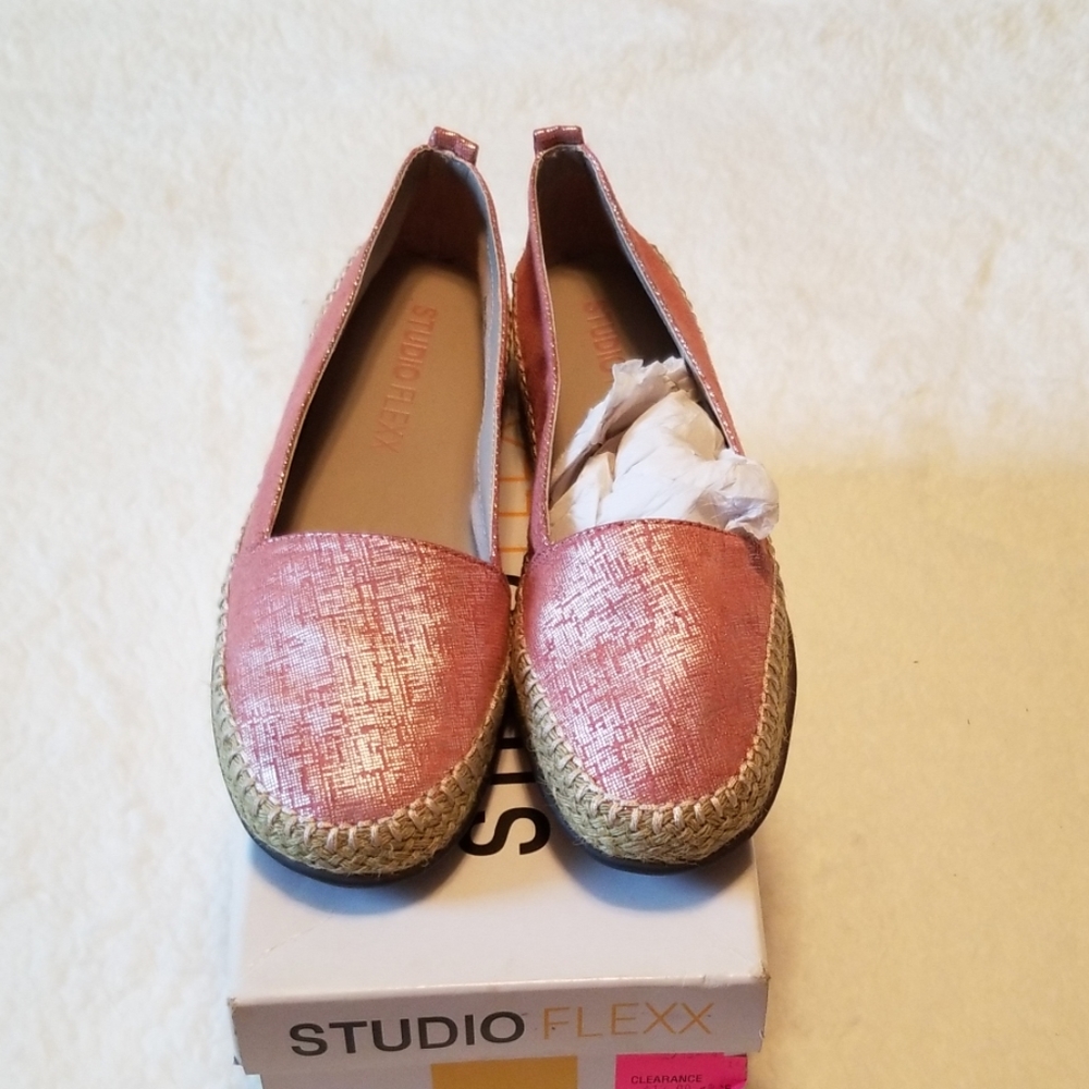 Coral Rap Ster slip ons